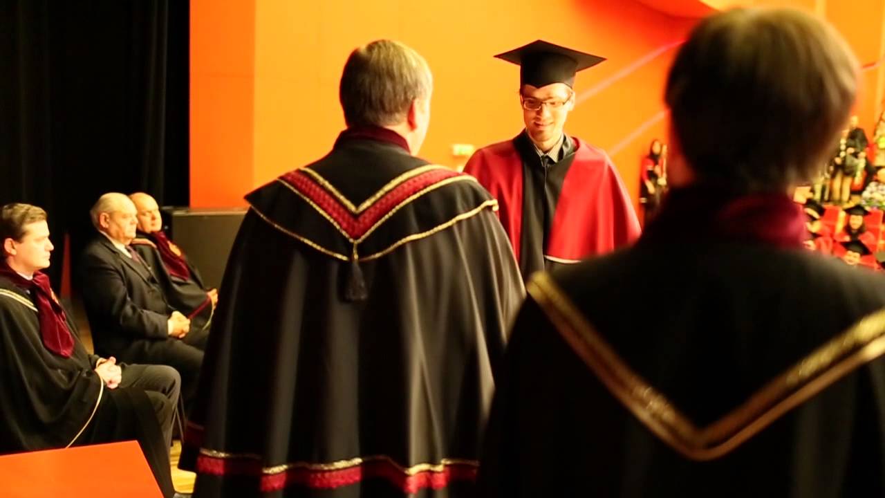 Diplomų įteikimas VDU 2014