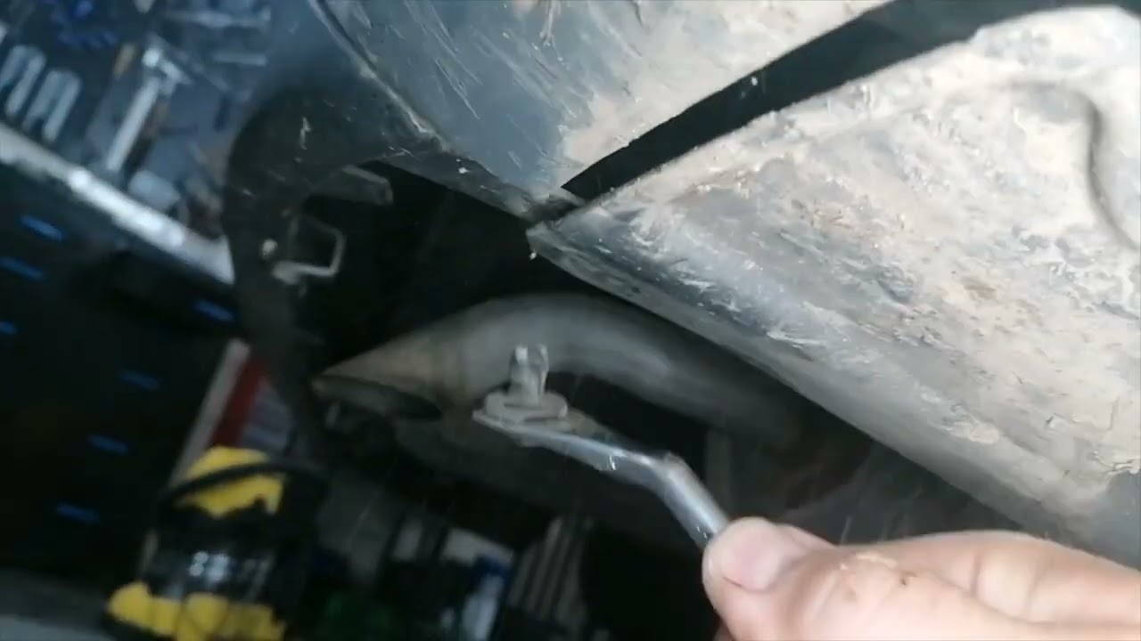 How To Remove Rear Bumper Removal Peugeot 208