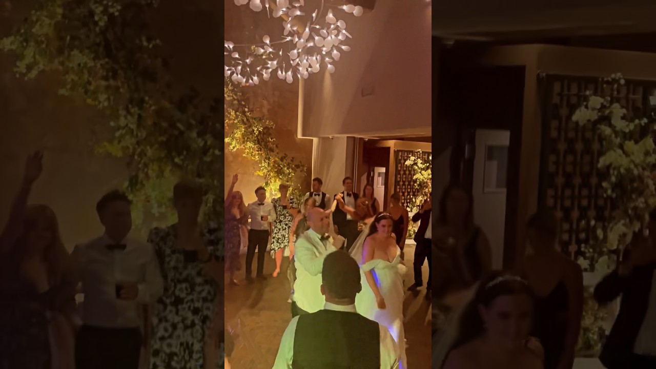 Wedding end of the night vibes 🫶 #wedding #oasis #cover #functionband #southwestband #shorts