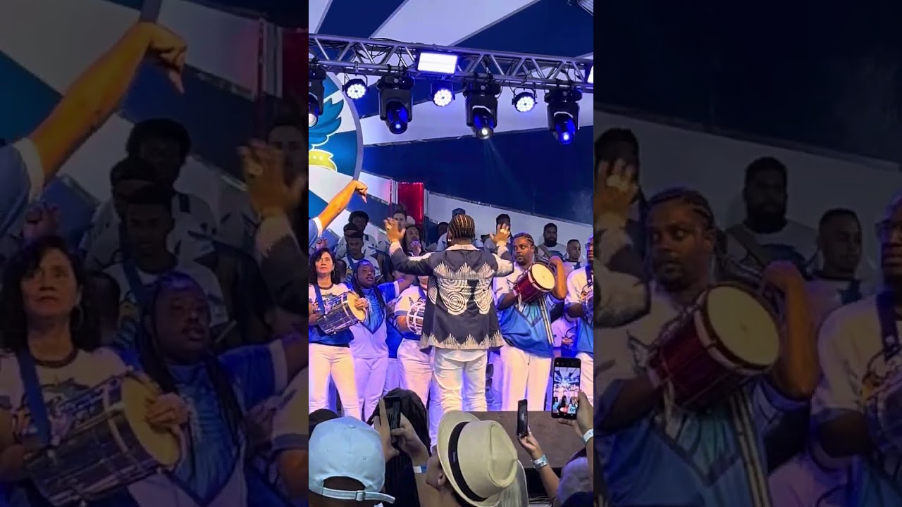 Apresentação completa de Mestre Vitinho na feijoada da Portela.