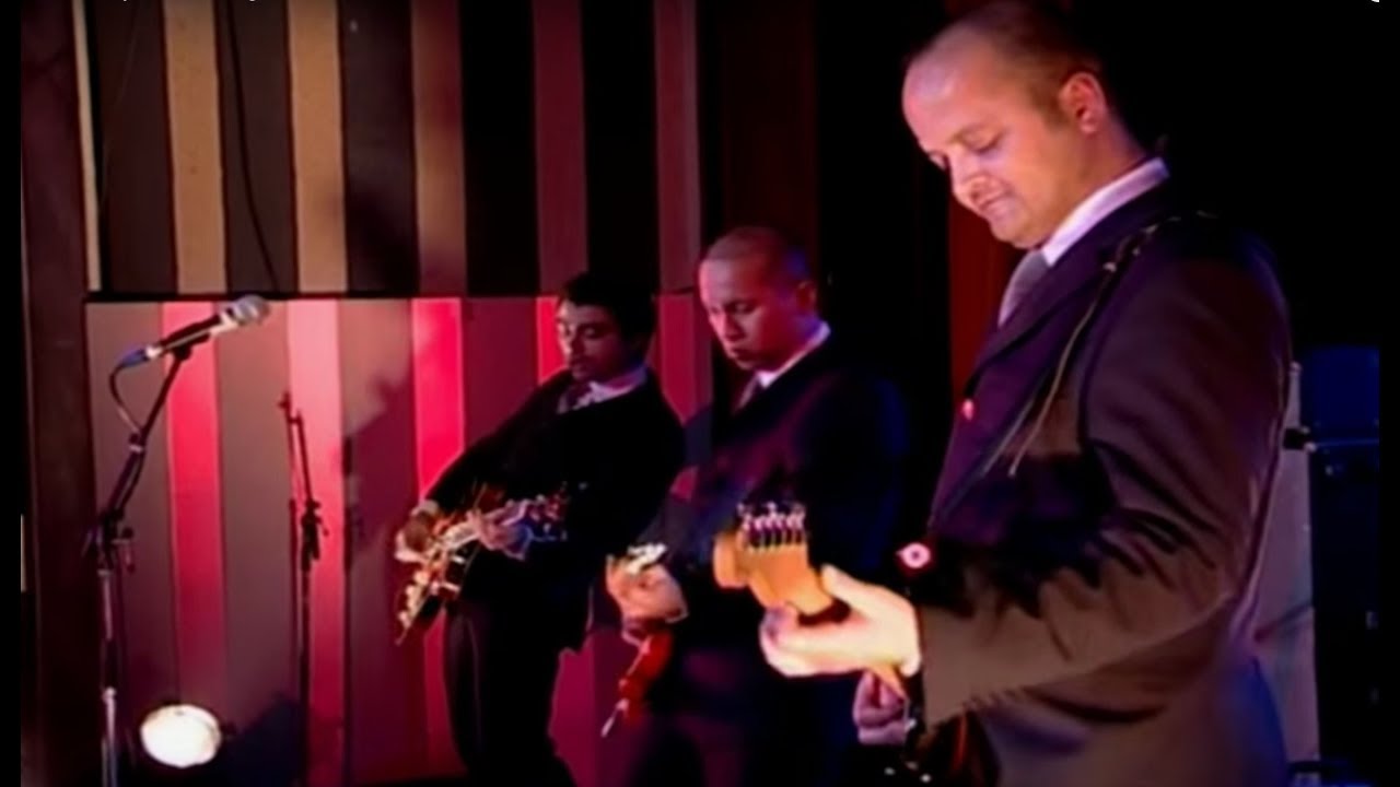 The Surphonics - guitar surf music 