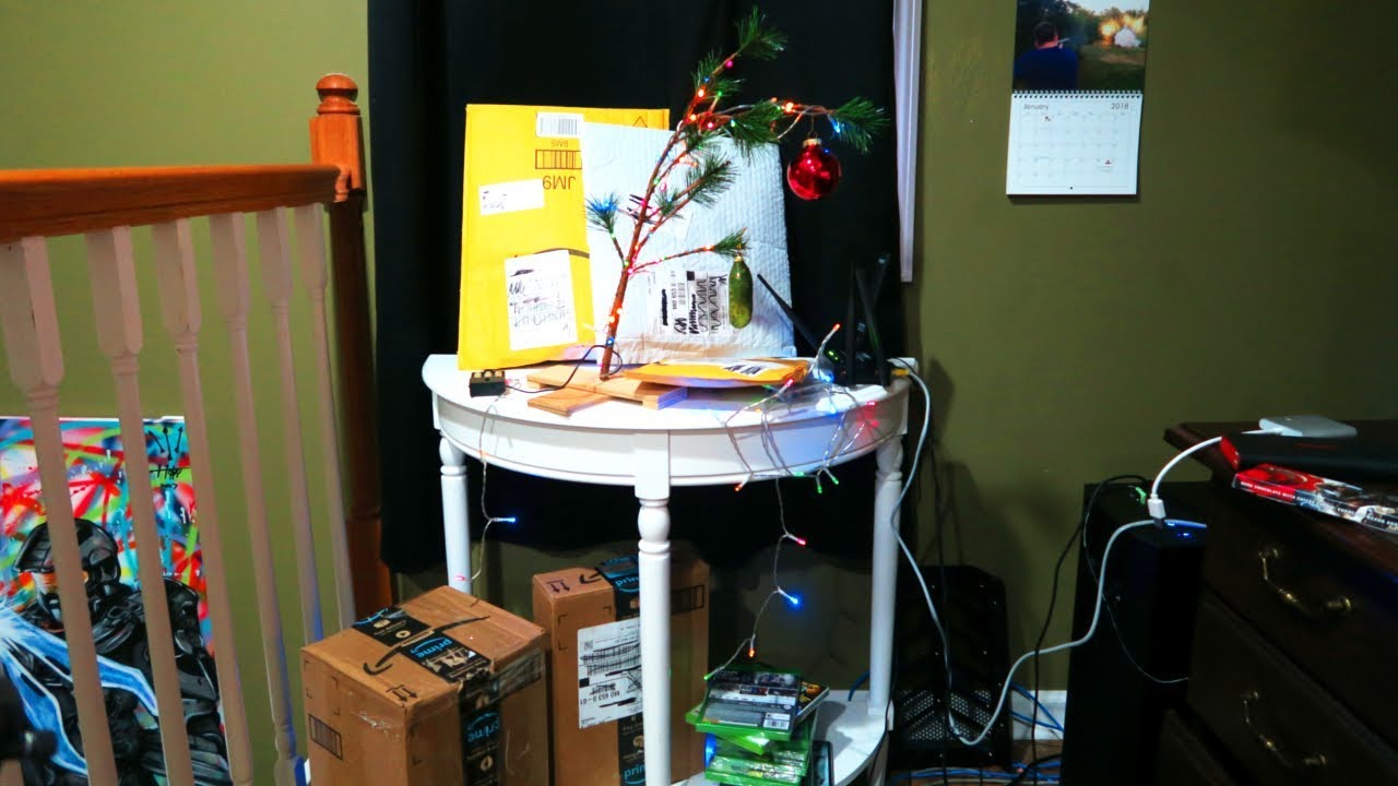 Jahova's Crew Christmas 2017! Sidearm's Gifts Actually Didn't Suck!