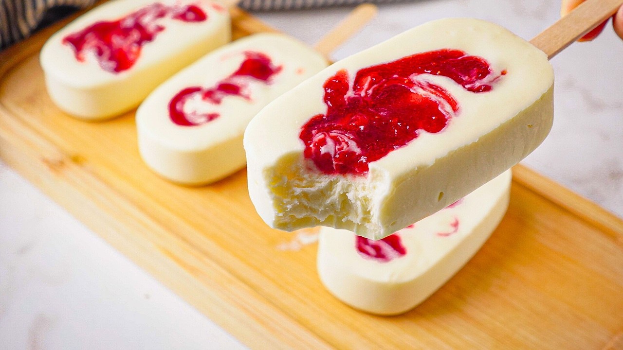 A TEXTURA DESSE PICOLÉ DE CHEESECAKE VAI TE SURPREENDER (PARECE NUVEM!)