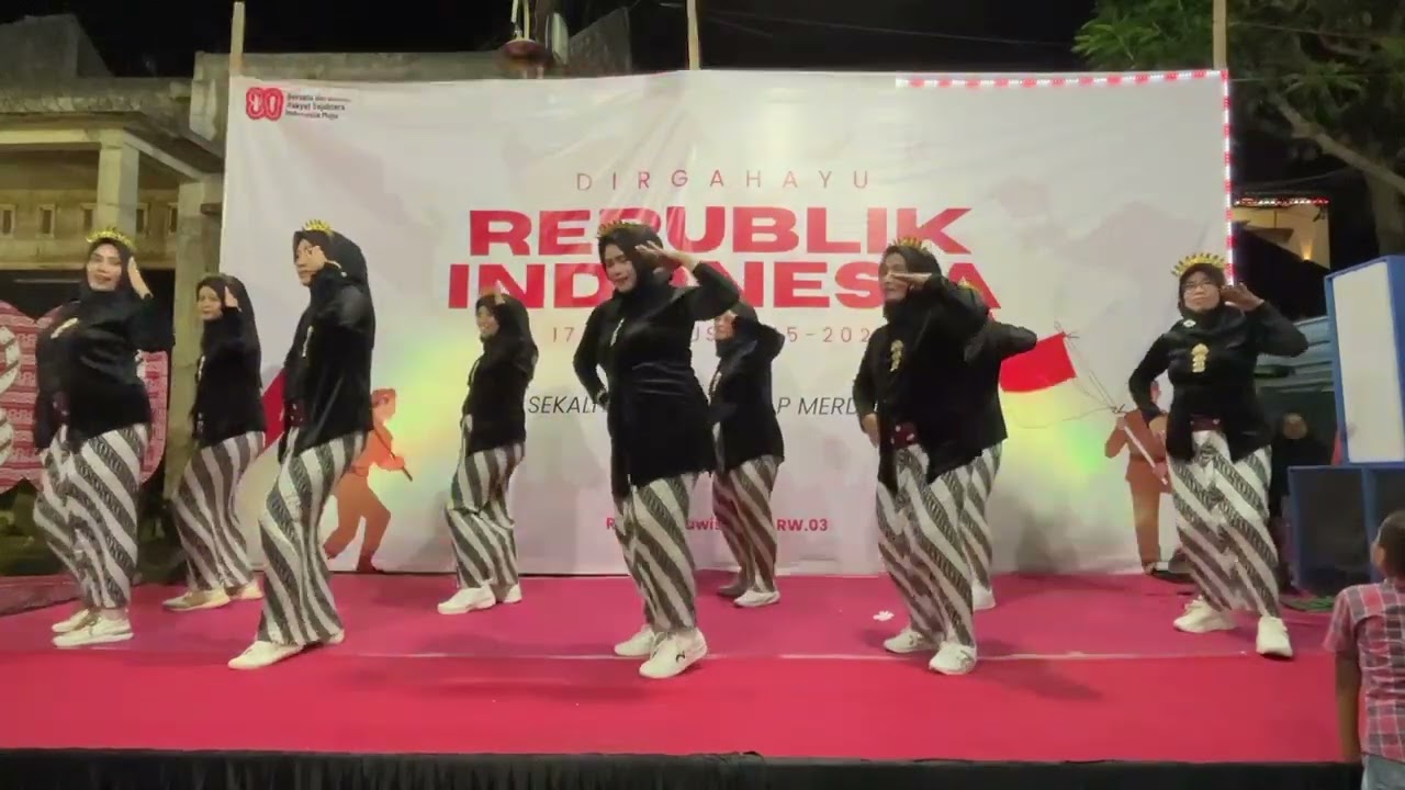 TARI PRAU LAYAR...Malam pentas seni rw 03