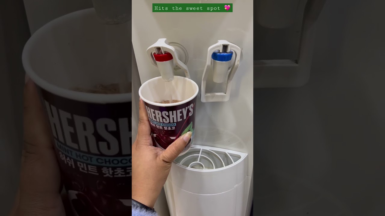 Convenience Store Hot Drink: Hershey&rsquo;s Mint Hot Chocolate