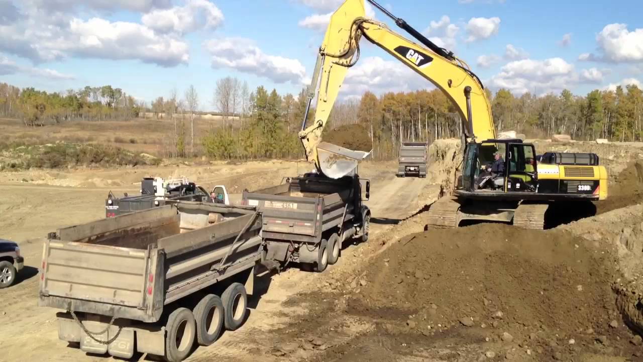 CAT 330D Excavator