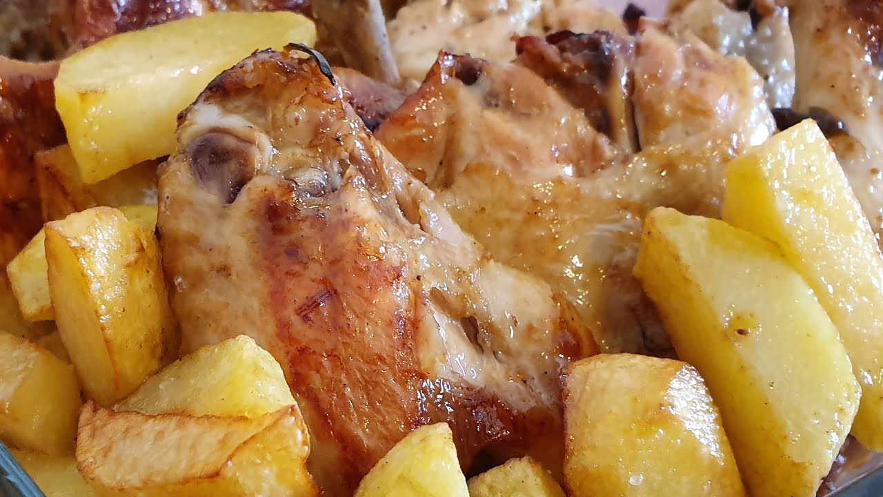 CARNE DI POLLO: PERCHÉ NON DEVI SCIACQUARLA? QUALI BATTERI CONTIENE? COME EVITARE LA CONTAMINAZIONE?