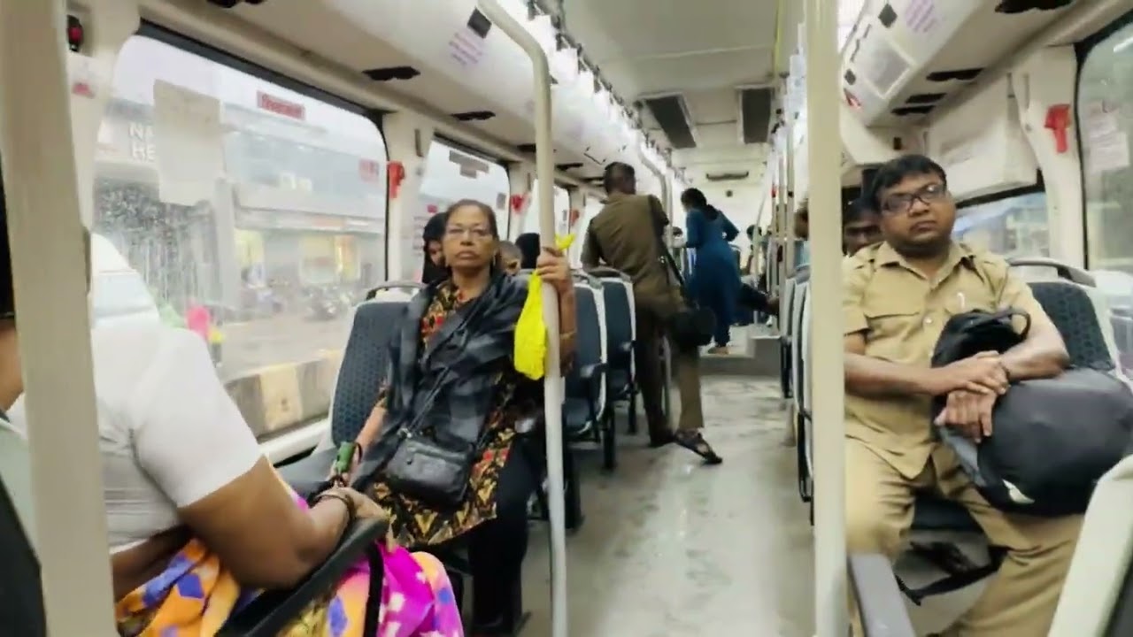 Bus Driver #india #trending #travel #trendingshorts #trendingvideo 