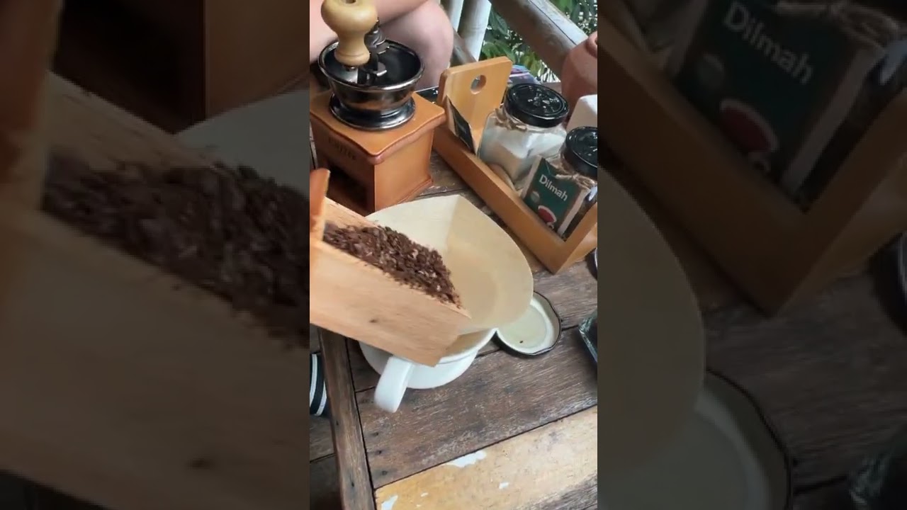 The mud hotel Koh Samui &bdquo;how to drip coffee&ldquo;