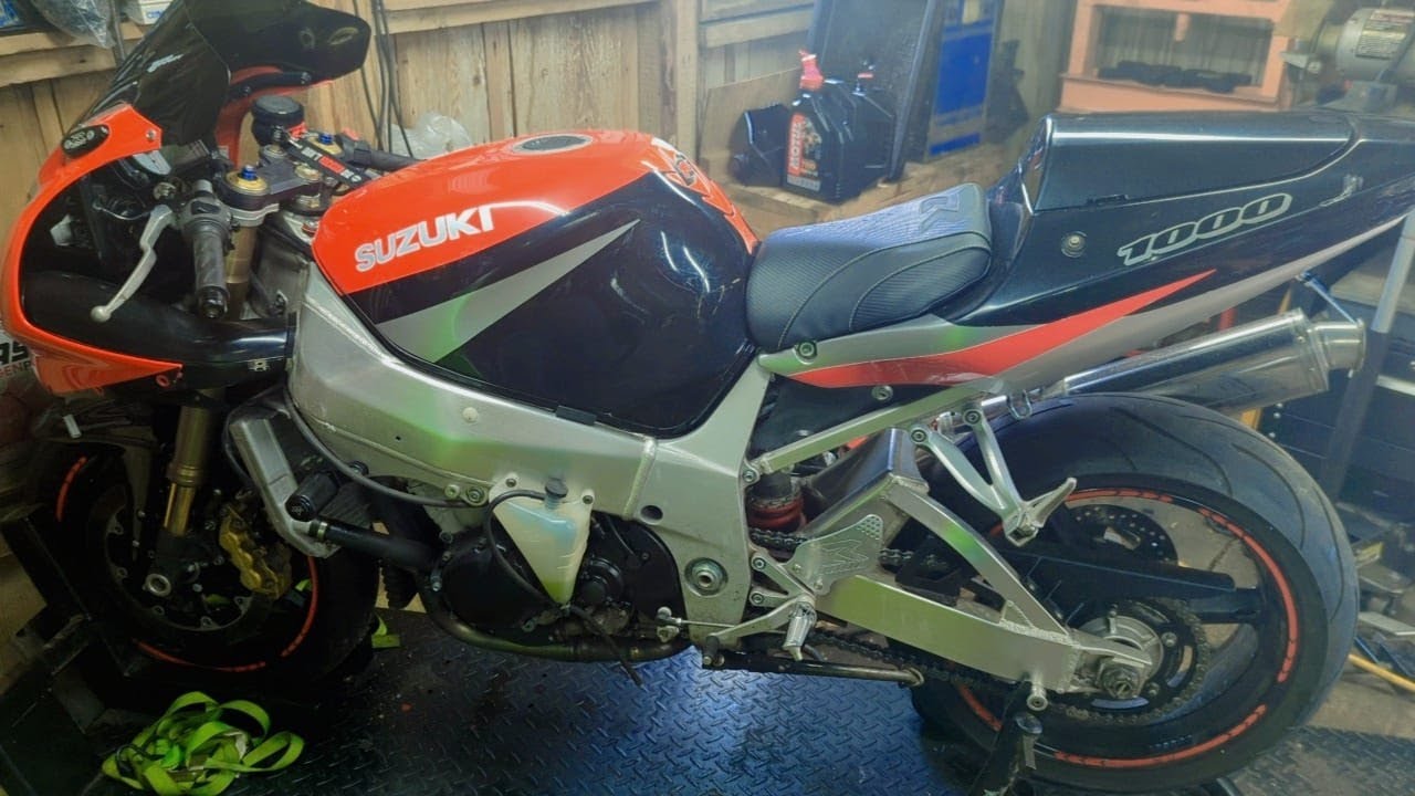 2002 Suzuki GSX-R1000 Overhaul