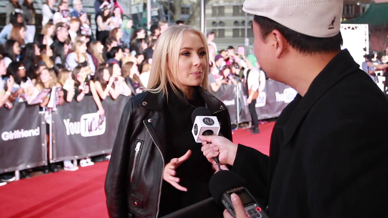 Lauren Curtis Interview: YouTube FanFest 2015
