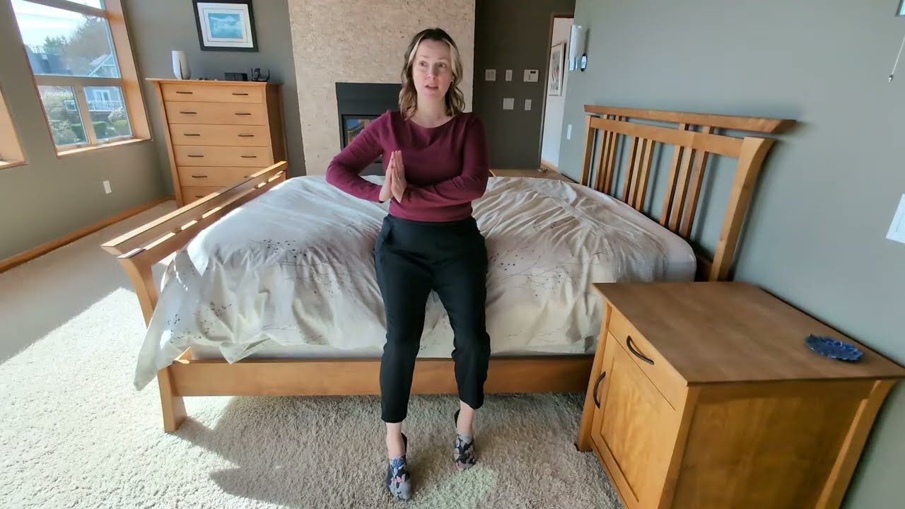 TREAT HAND NUMBNESS - four easy exercises to treat hand numbness from a physical therapist