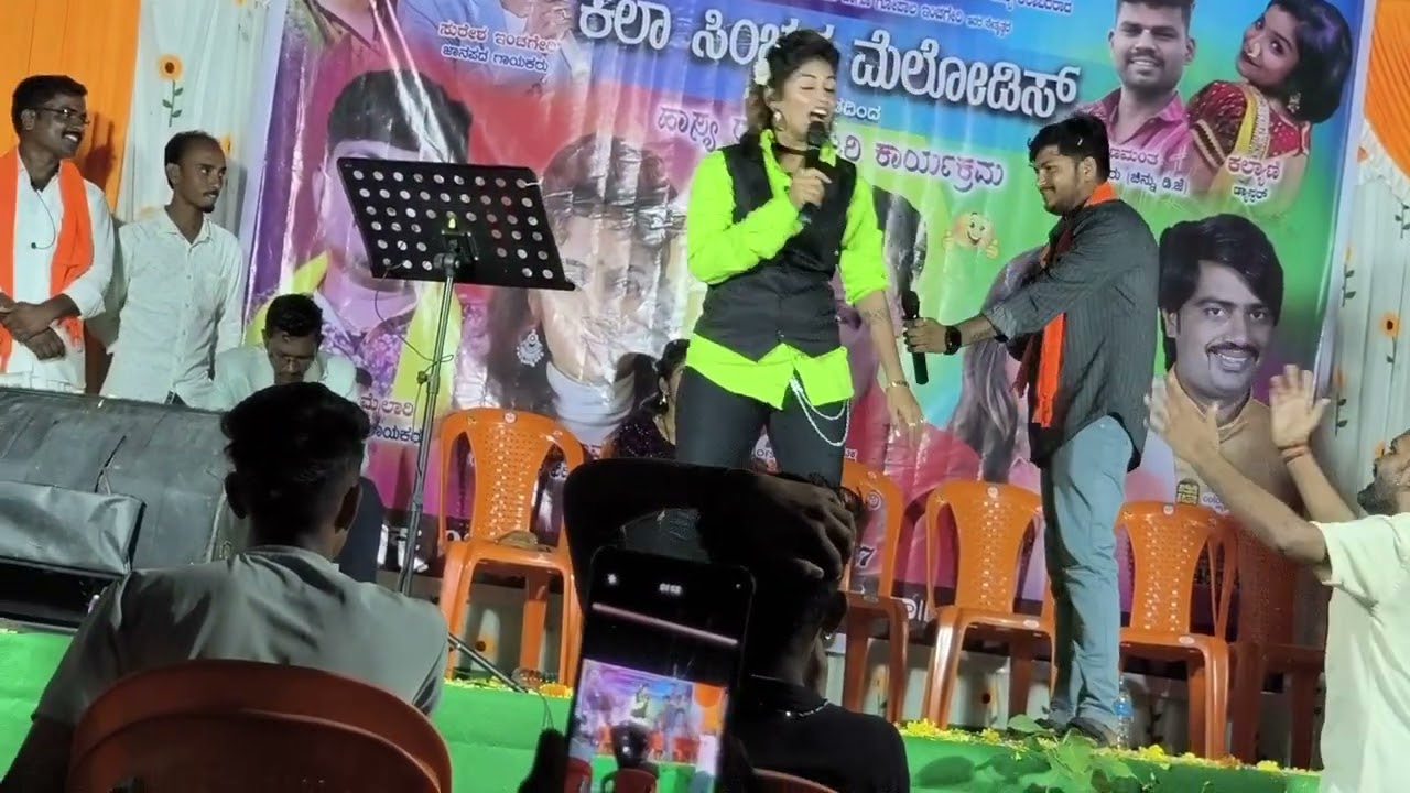 ಬಬಲಾದ ಗ್ರಾಮದಲ್ಲಿ ಮ್ಯೂಸಿಕ್ ಮೈಲಾರಿ ಹಾಗೂ ರಾಕ್ ಸ್ಟಾರ್ ಜ್ಯೋತಿ 