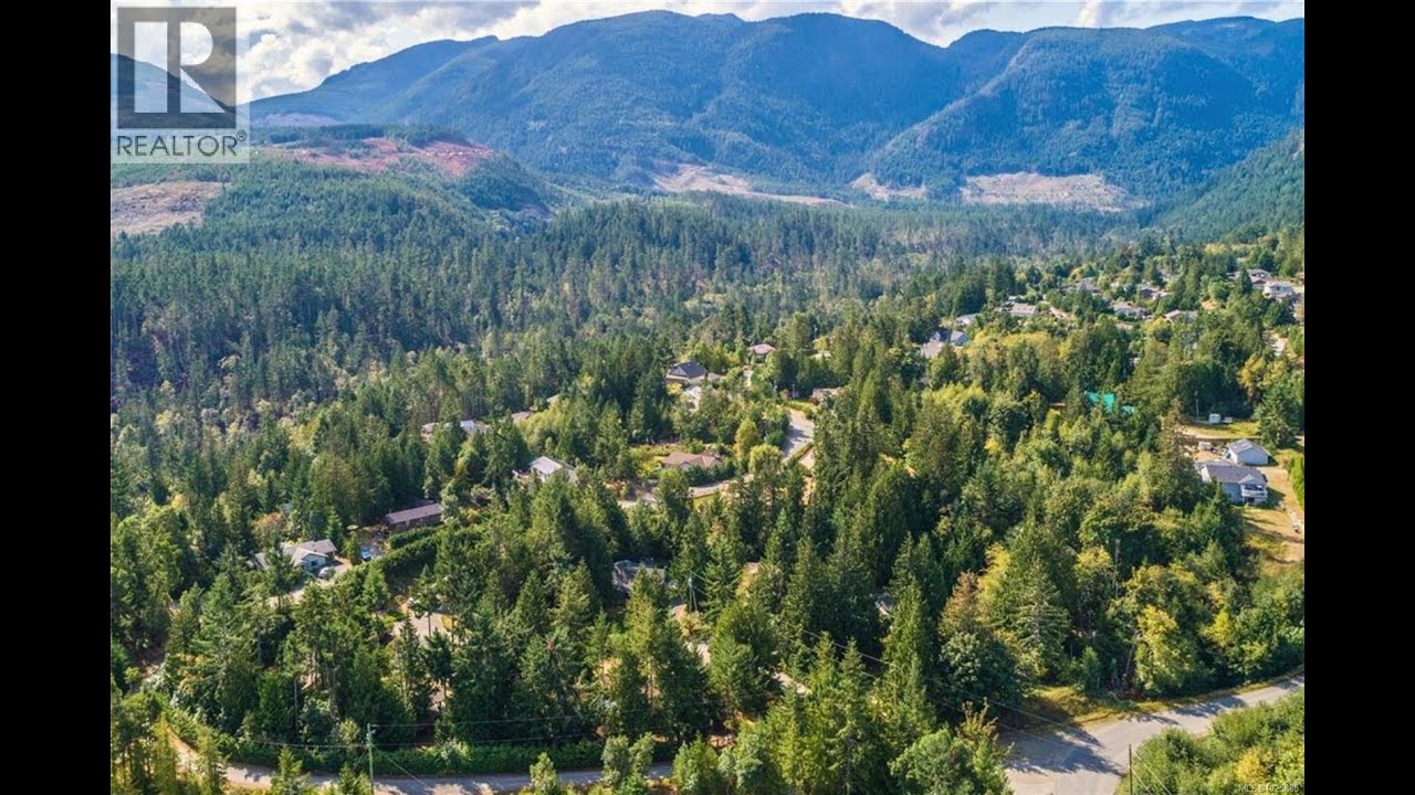 Mountain & Forest Vistas | Peaceful Rancher in Little Qualicum River Village