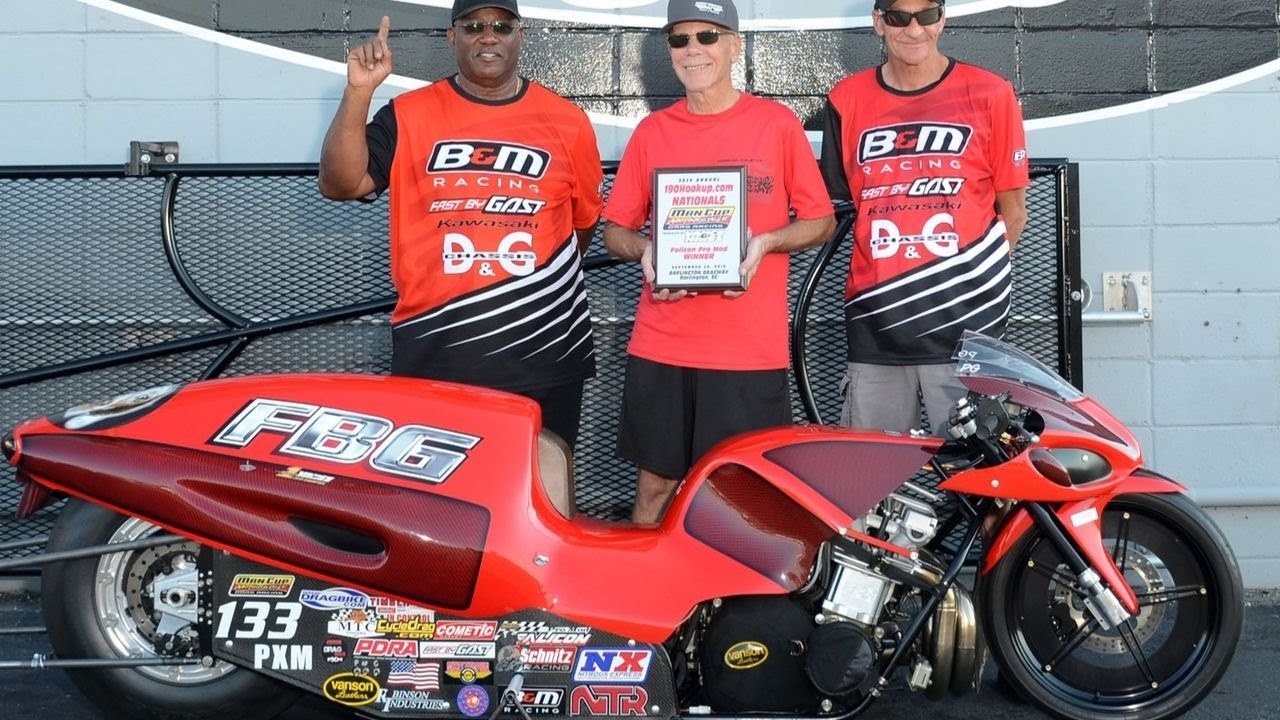 HOW THIS 70 YEAR OLD MOTORCYCLE DRAG RACER BEATS UP ON THE YOUNG GUYS - ICON PAUL “FAST BY