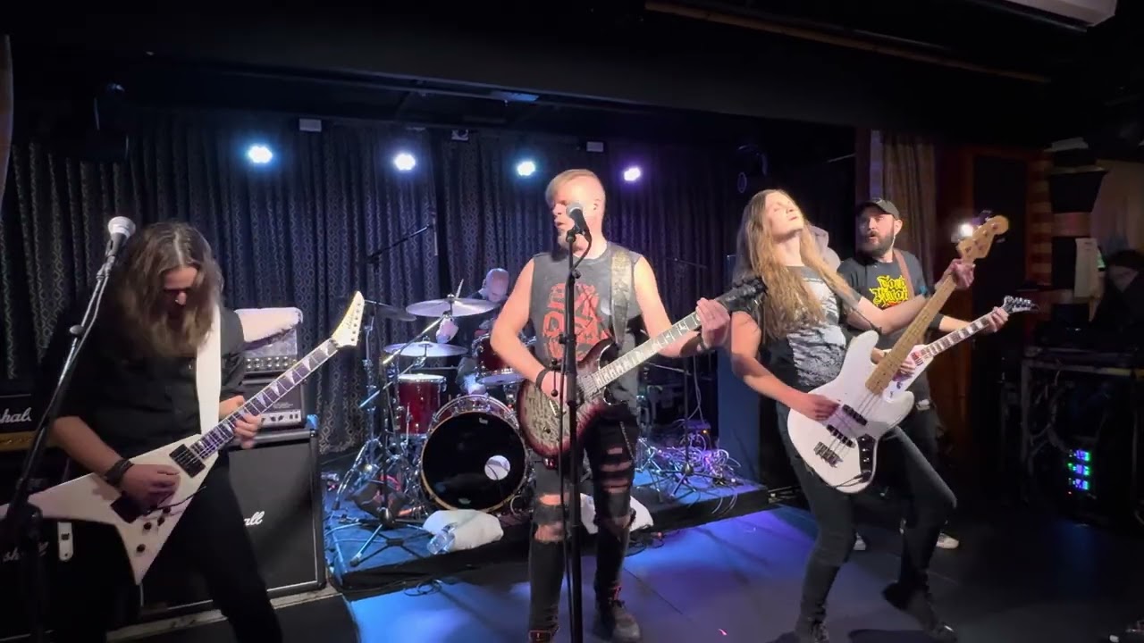 In Mourning - The Sojourner (Live at 70000 TonsOfMetal)
