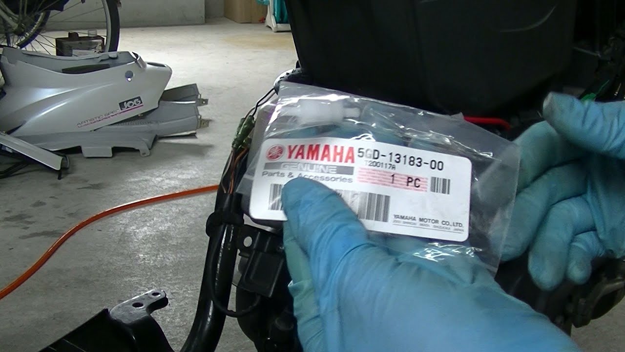 JOG(3KJ) 2ストオイルがあふれるのを修理