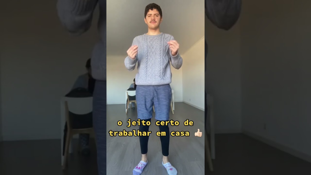 O jeito certo de trabalhar em casa. 👍🏻 #homeoffice #trabalharemcasa