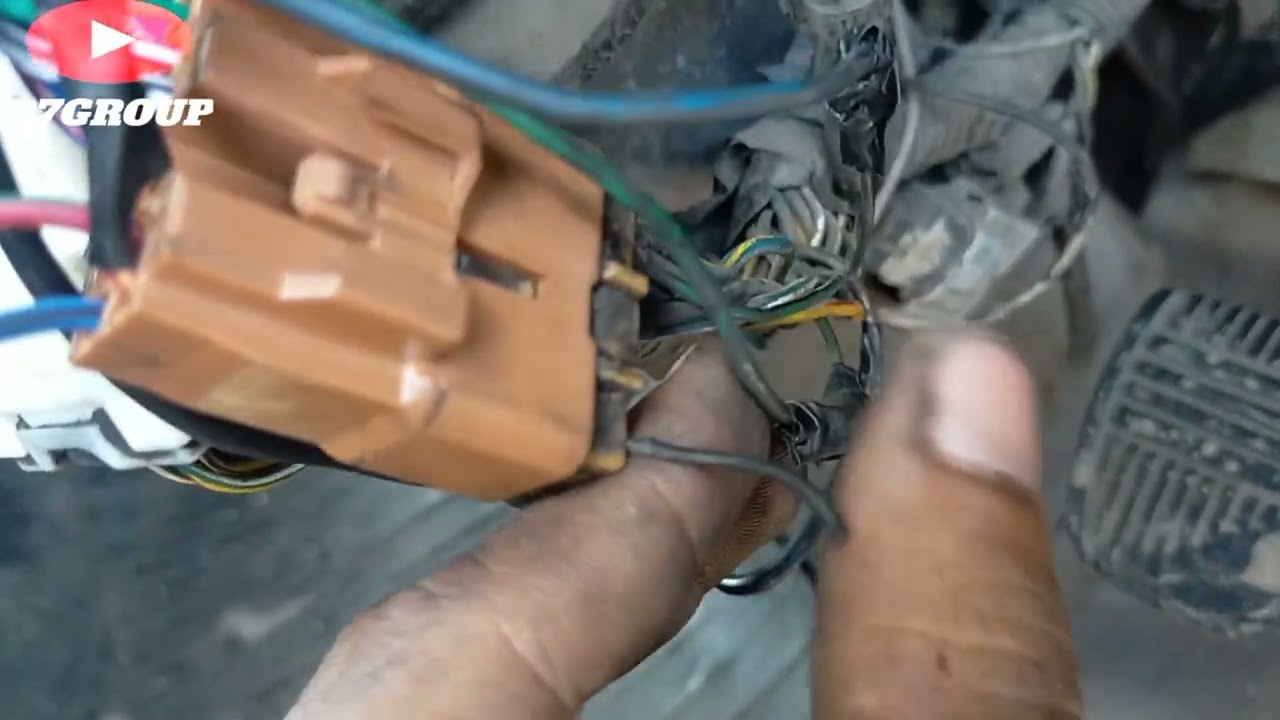 Sering Meleleh dibagian ini. Lampu Utama Hino dutro