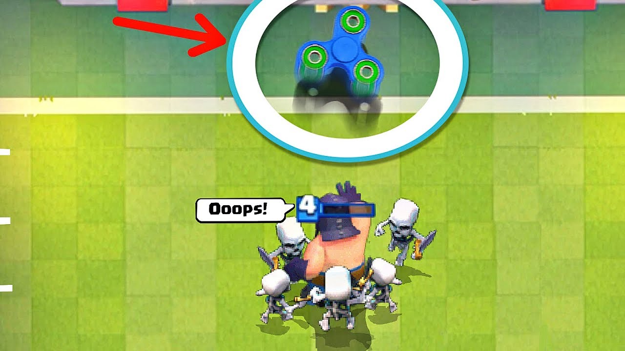 Funny  Moments & Glitches & Fails #10 |  2 King's Towers vs 230 Goblin Barrels  |  Clash Royale