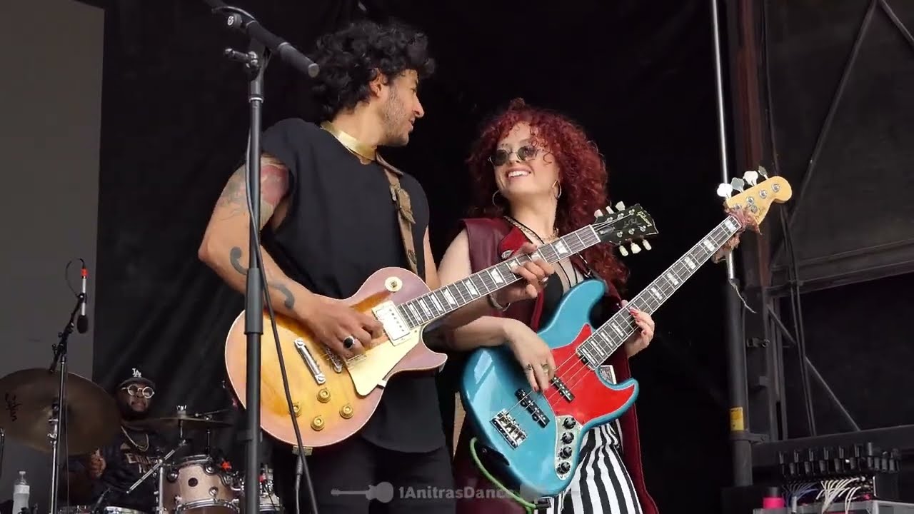 Artur Menezes - Come With Me - 5/6/23 Dallas International Guitar Show