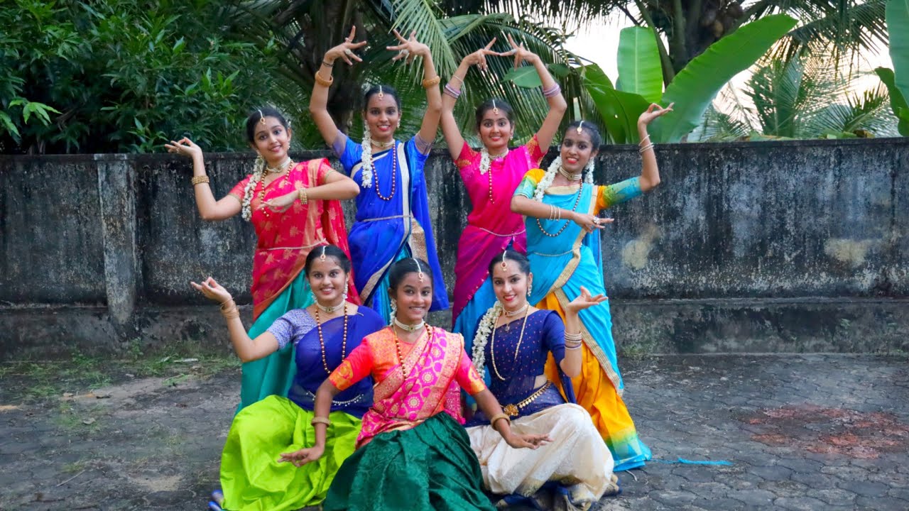 Kelisade kallu kallinali Kannada nudi song dance cover || Team "Eesha Lasya"