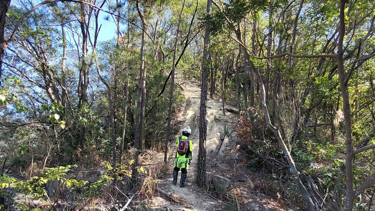 ENDURO 2026.01.11   水庫爬樓梯
