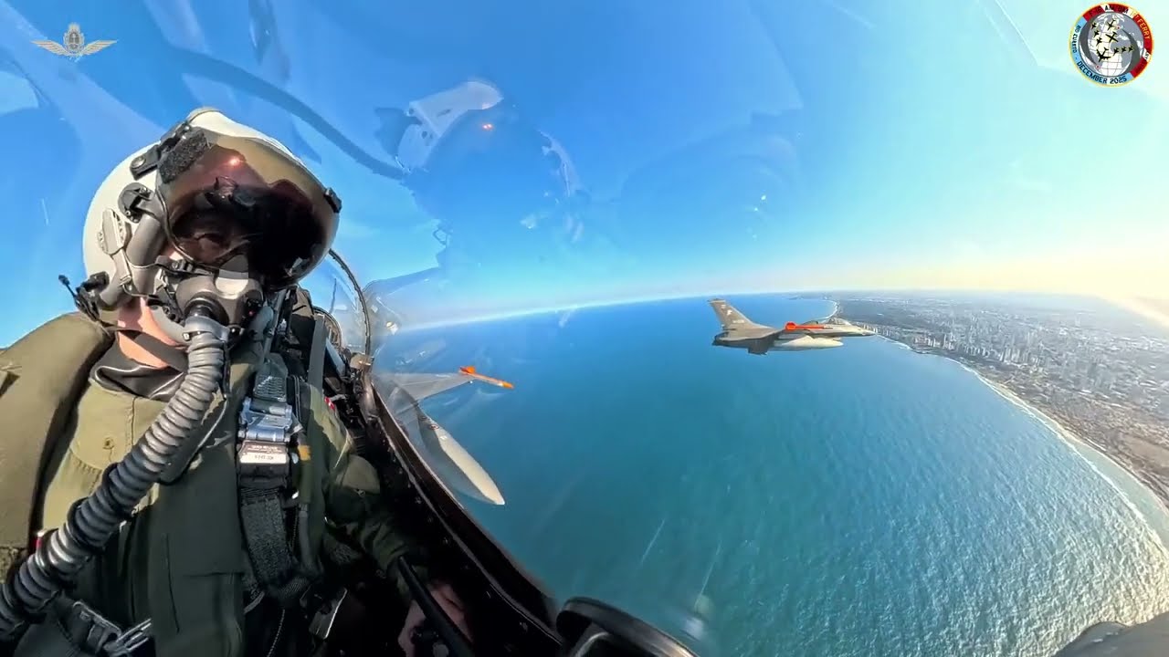 Историческая веха: перегоночный полет на F-16.