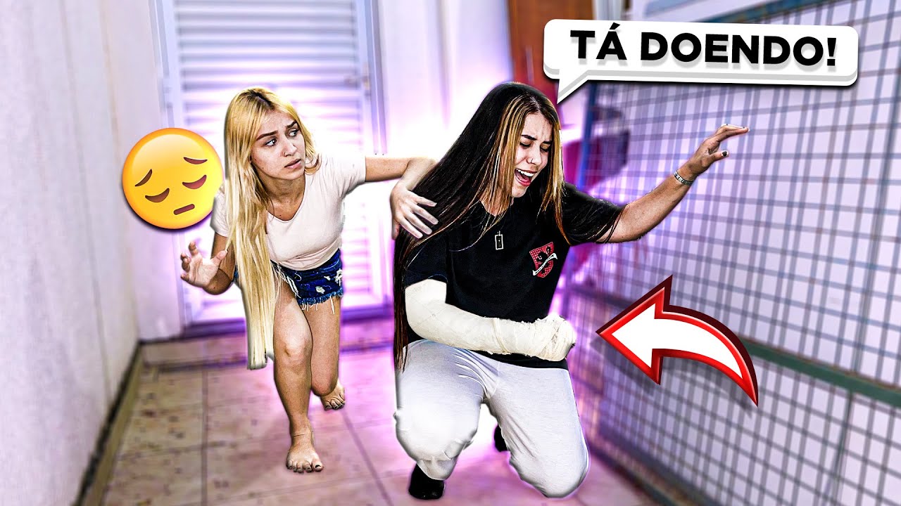 A LARISSA SOFREU UM ACIDENTE DENTRO DE CASA E EU TIVE QUE CUIDAR DELA!