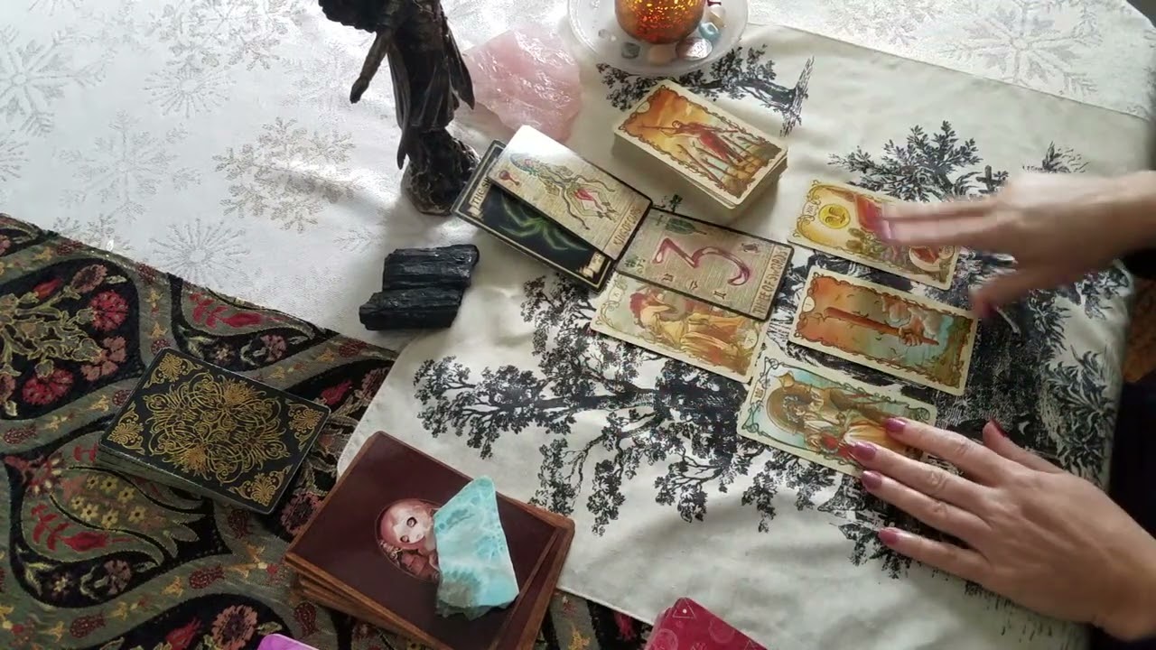 ARIES: Hello Happiness! 🌞🌞 May 2022 Love Tarot Reading