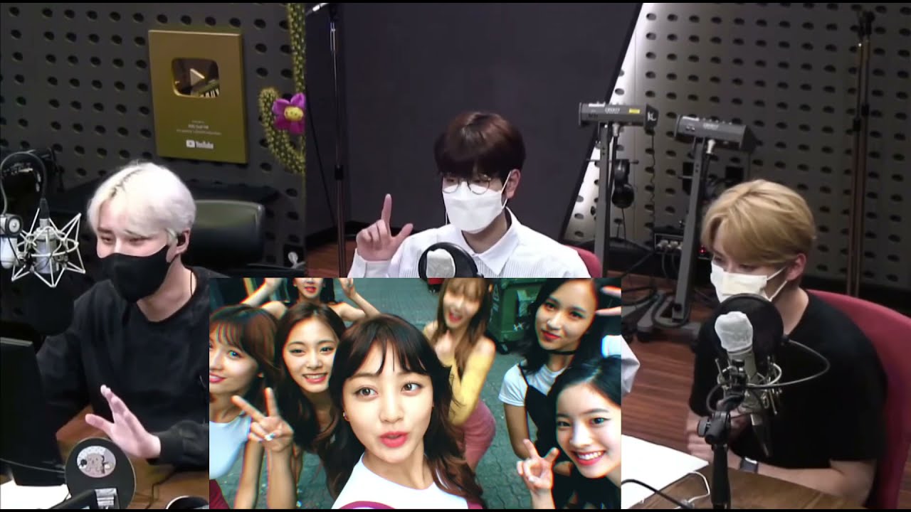 Stray Kids Lee Know , Seungmin & Day6 YoungK Reaction to LIKEY by TWICE | Day6 Kiss the radio 🖤