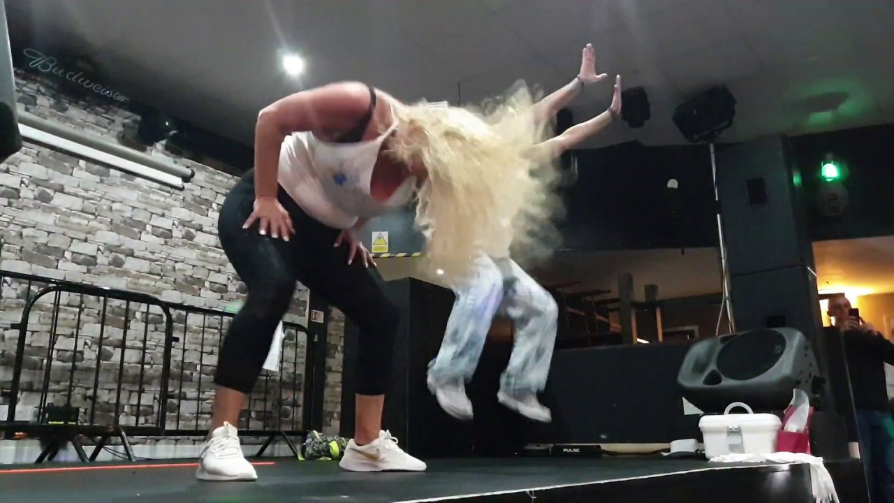 Zumba by Caroline - Bongo Song