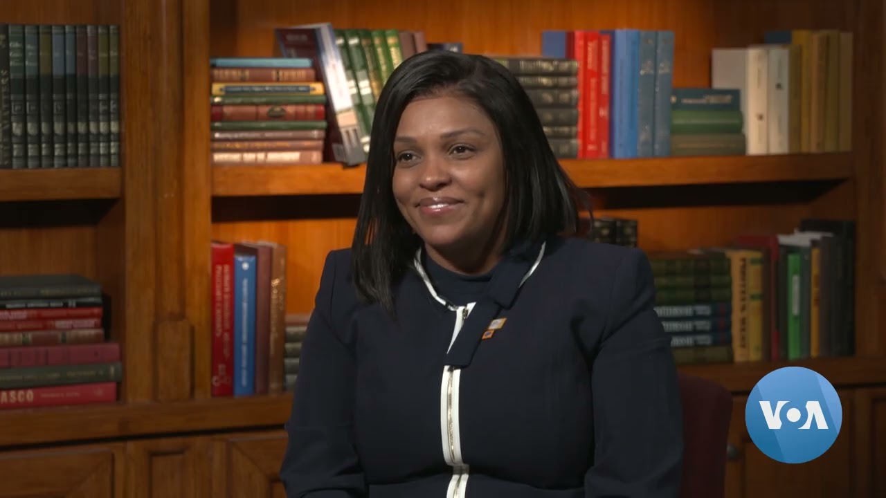 Entrevista com a ministra de Negócios Estrangeiros da Guiné-Bissau, Suzi Barbosa