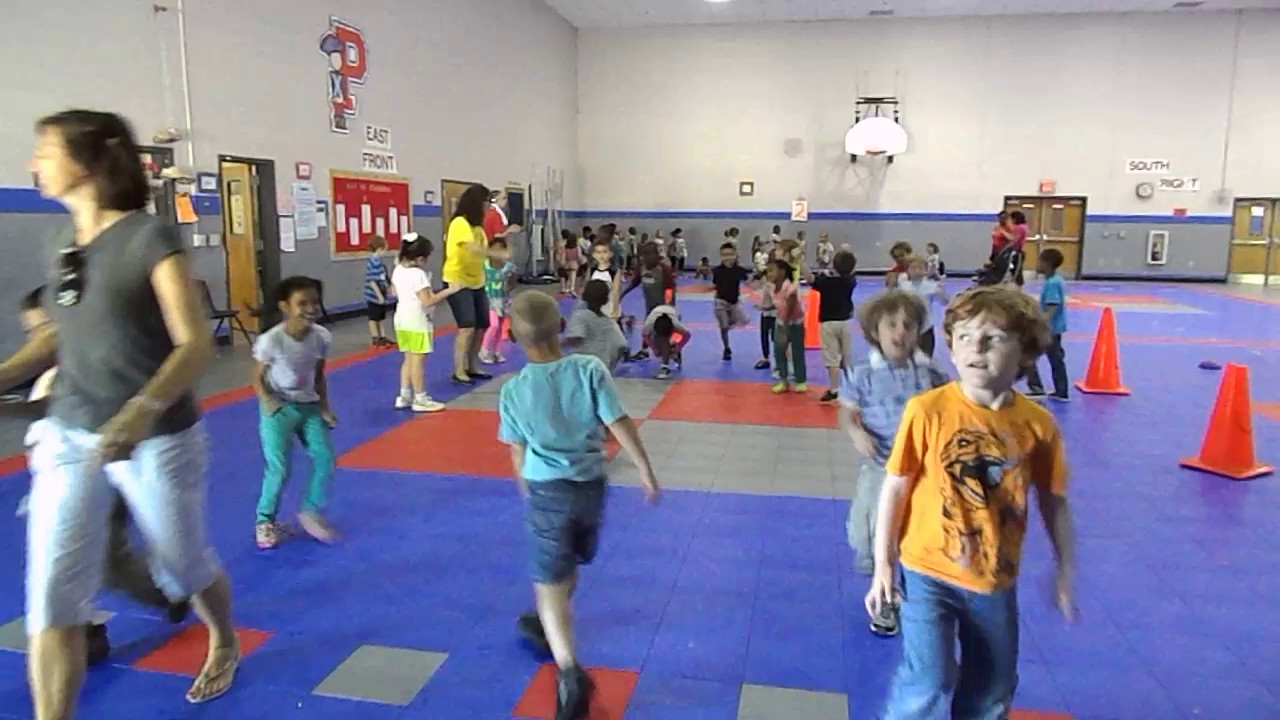 05-15-2013 Alex Kindergarten Field Day