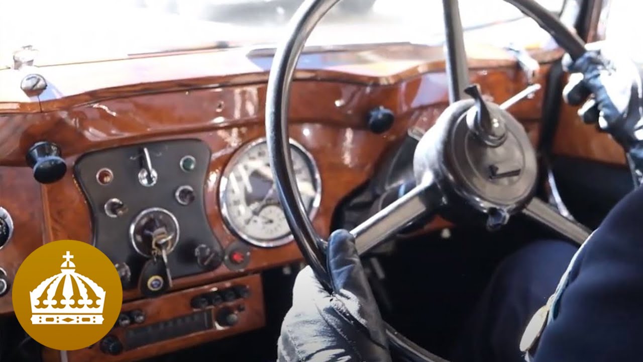 4 400 mil med Hovstallets Daimler DE27: Limousine (Textad på svenska)