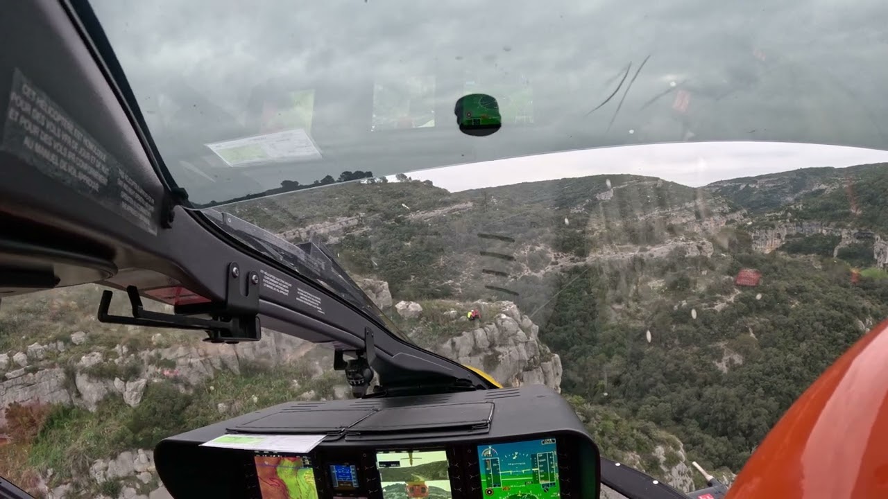 Viens faire une formation MOB H145 appui patin avec la SECCIV !