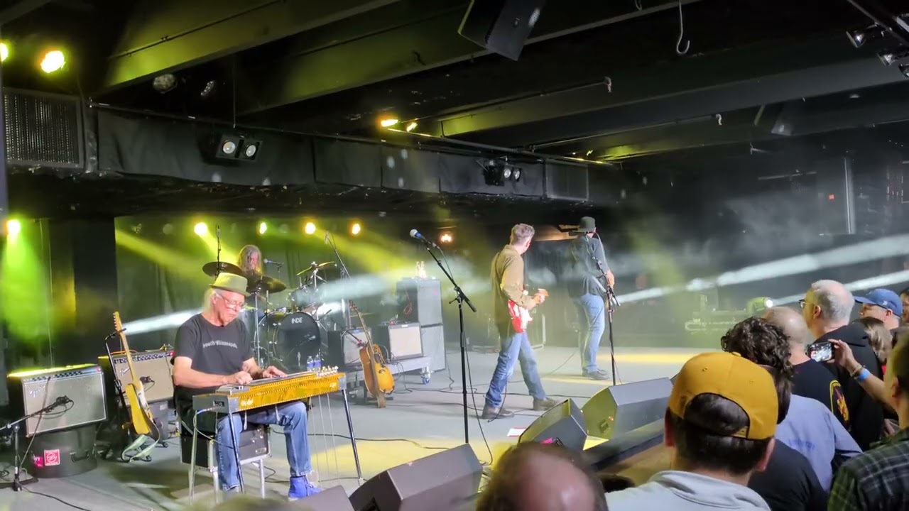 The Gear Daddies Zamboni (Live)