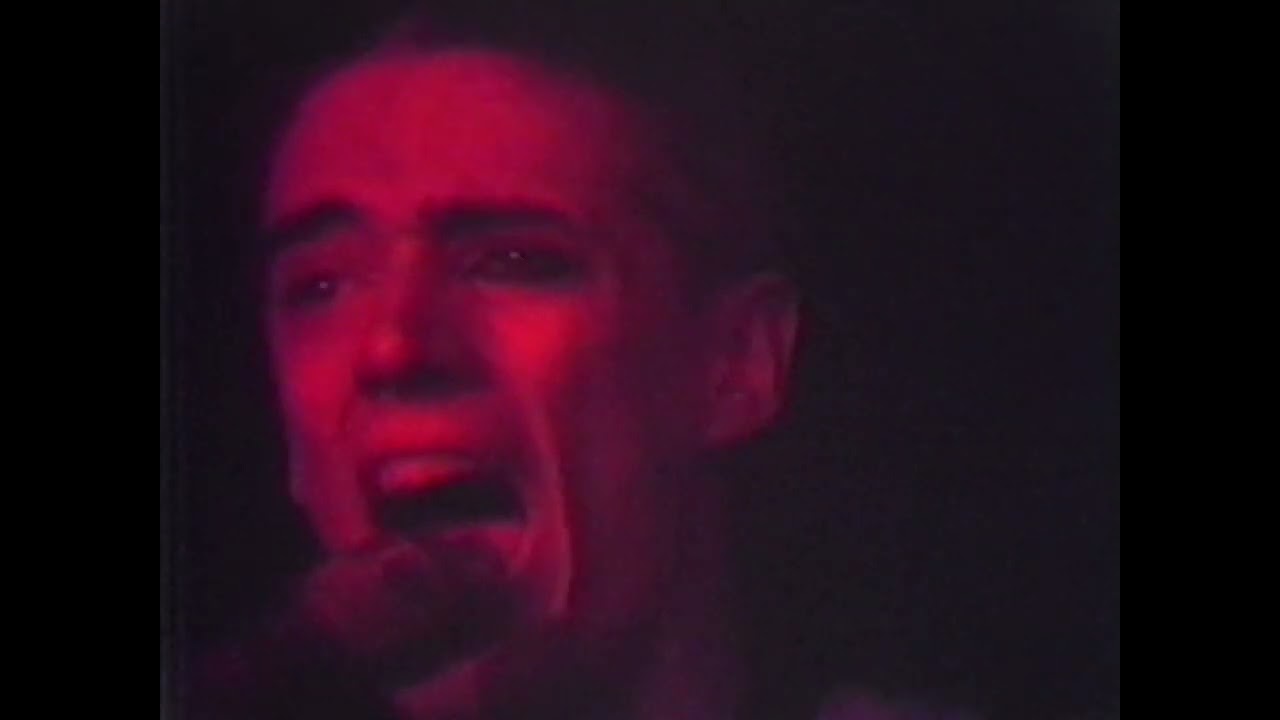 Blixa Bargeld / Gudrun Gut : Blut (Tempodrom 1981)