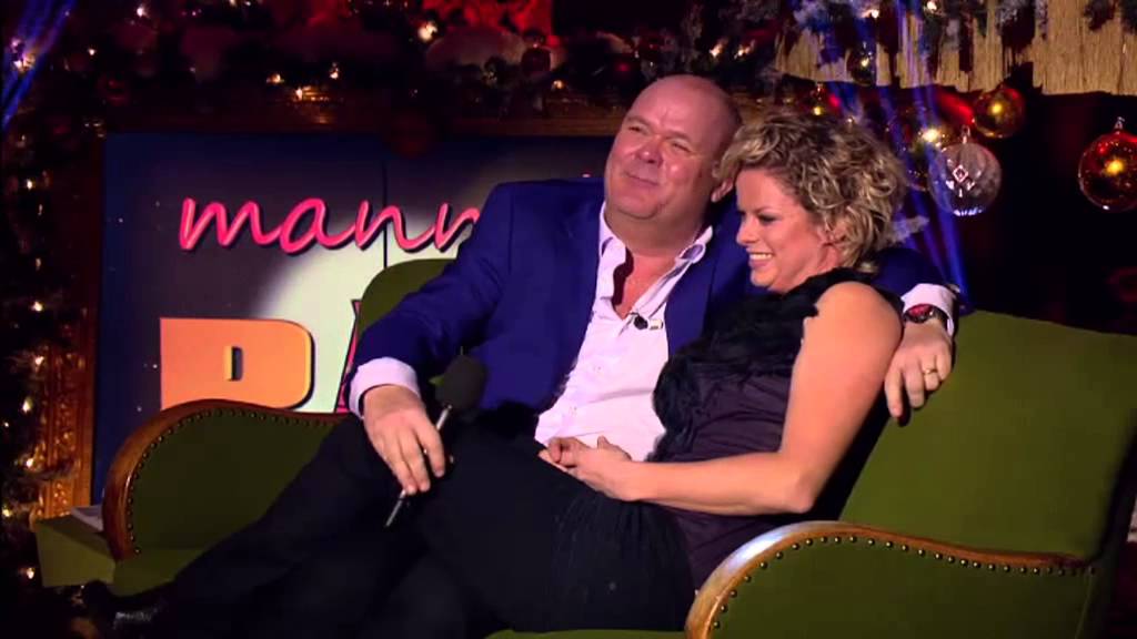 Paul brengt serenade voor Kim Clijsters | Manneke Paul | VTM