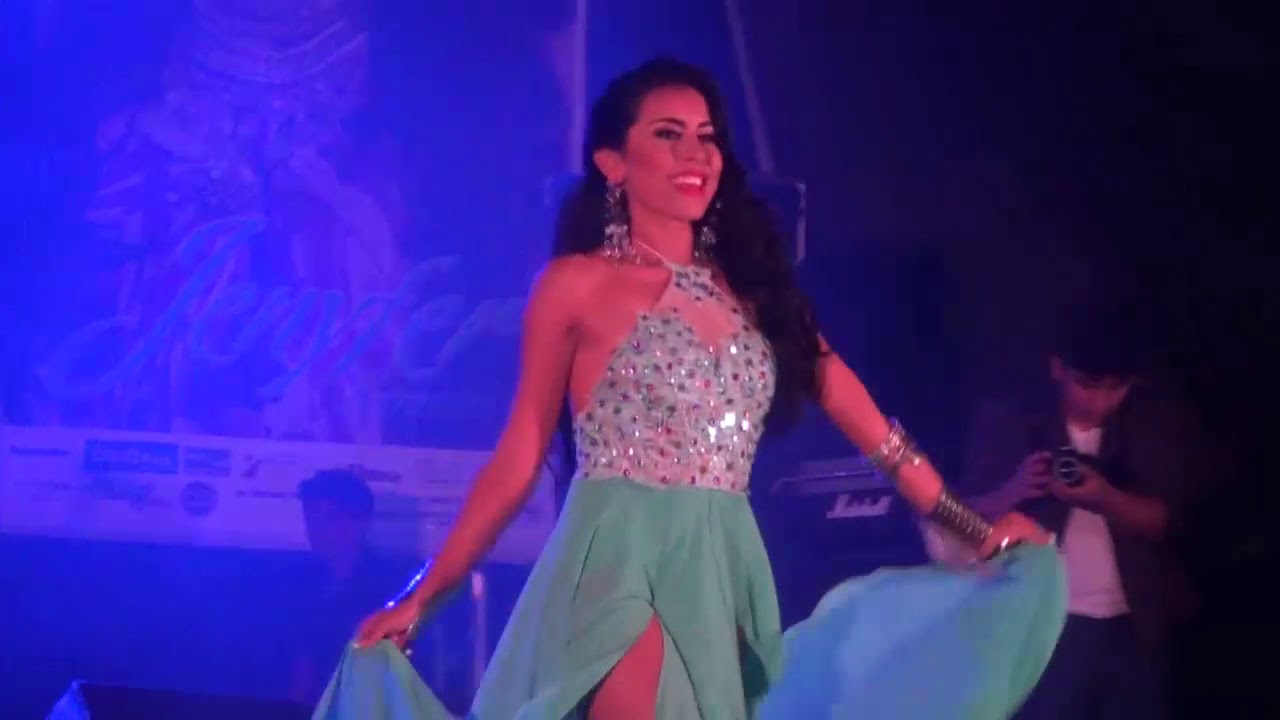 Presentación en traje casual de las candidatas a Reina Provincial de Turismo Huamboya 2017