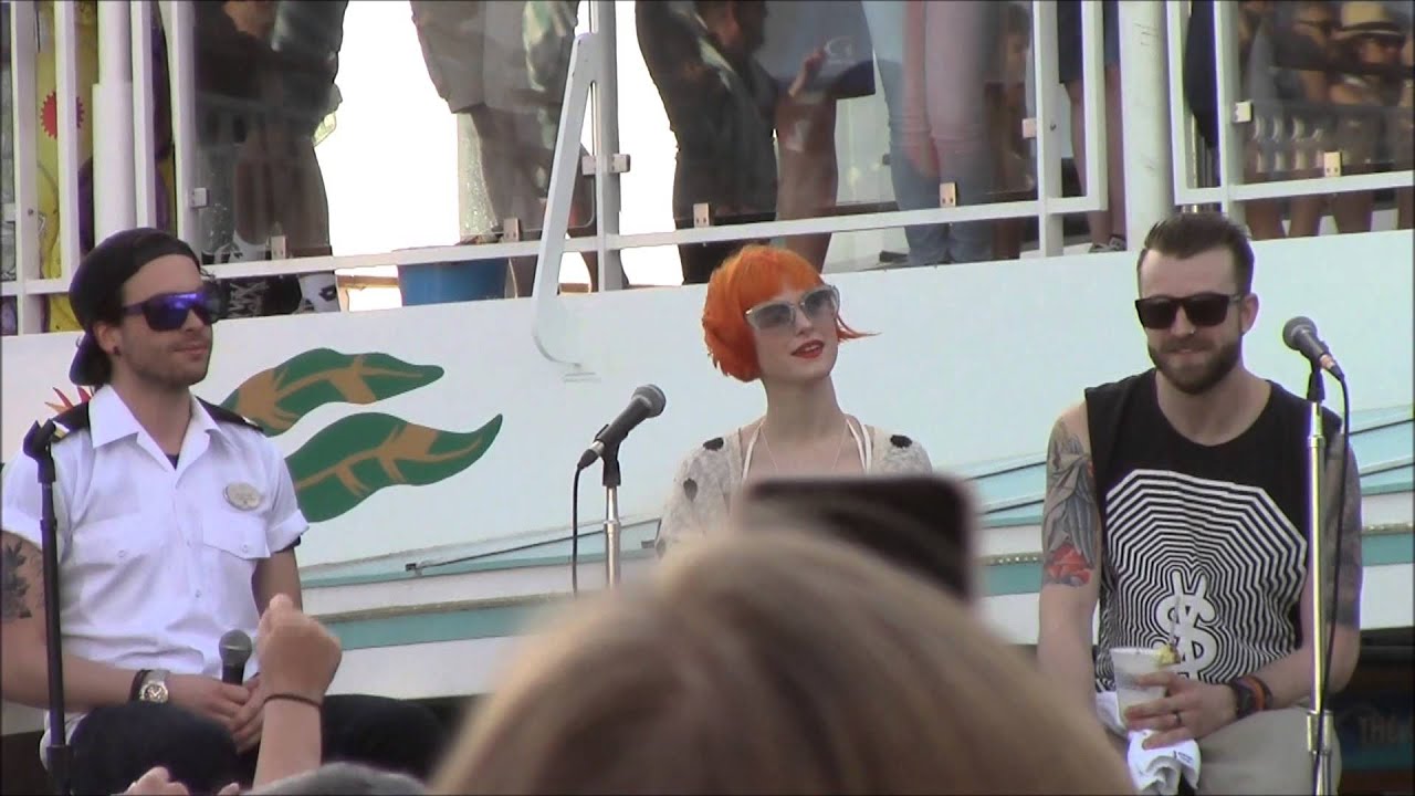 PARAoke with Paramore - Clips from Parahoy