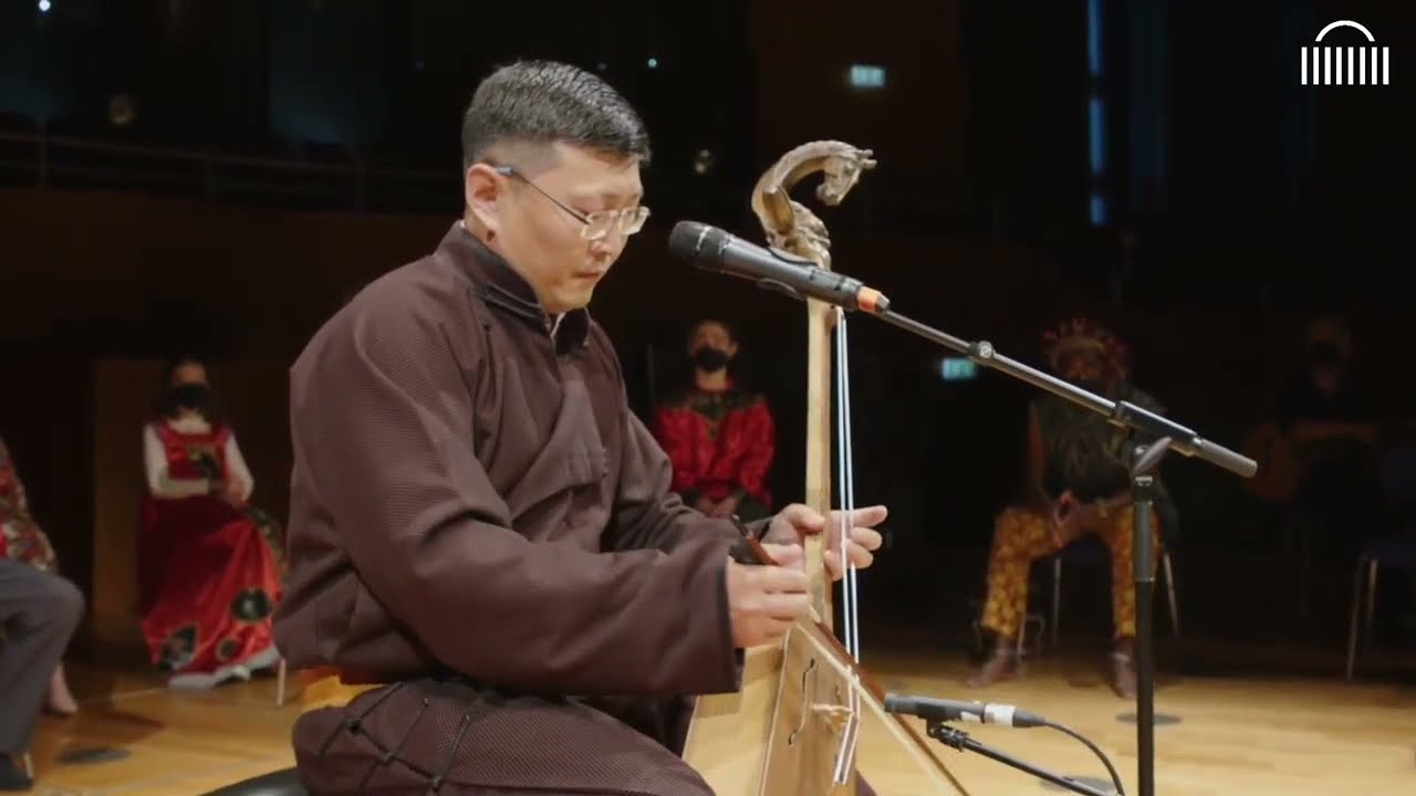 Mongolian Morin khuur and Khöömei in Tonhalle Düsseldorf, Germany 11.06.2021