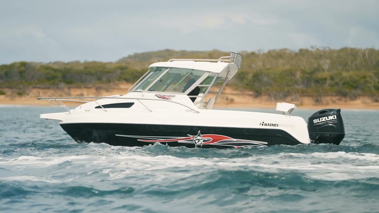 Suzuki - Haines Hunter 625 Enclosed