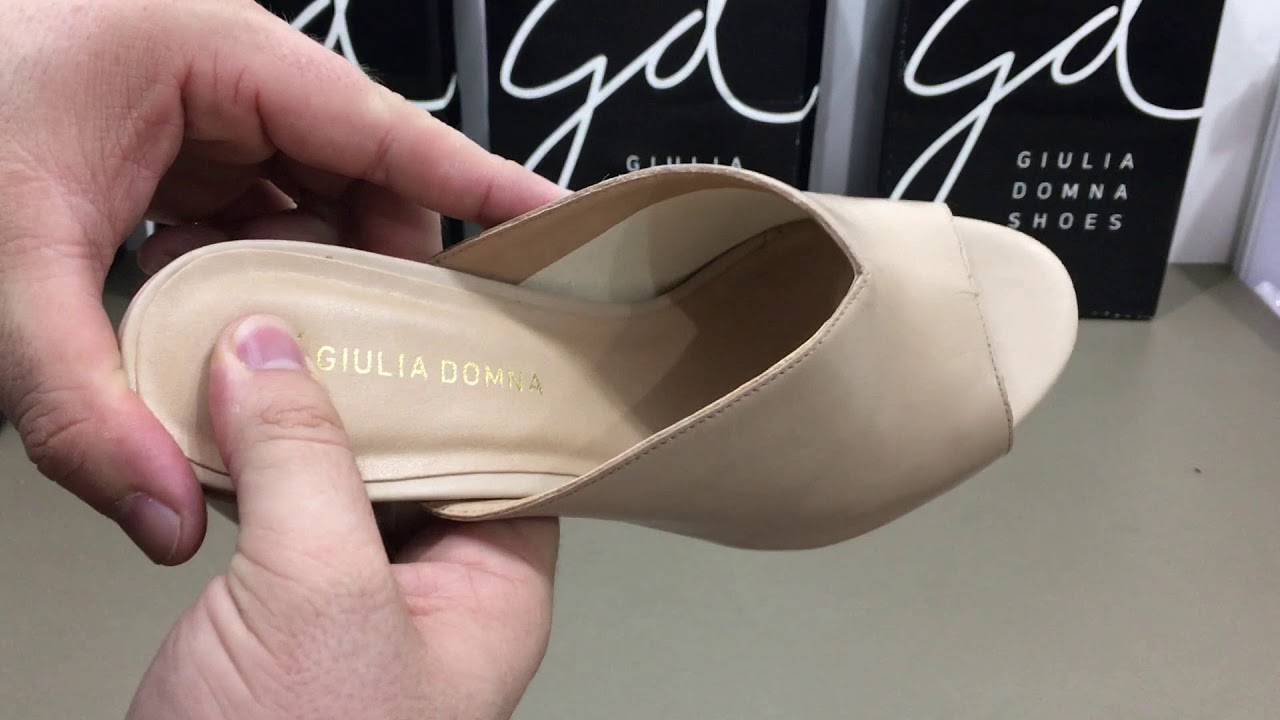 Tamanco Salto Alto Giulia Domna Tira Larga de Couro