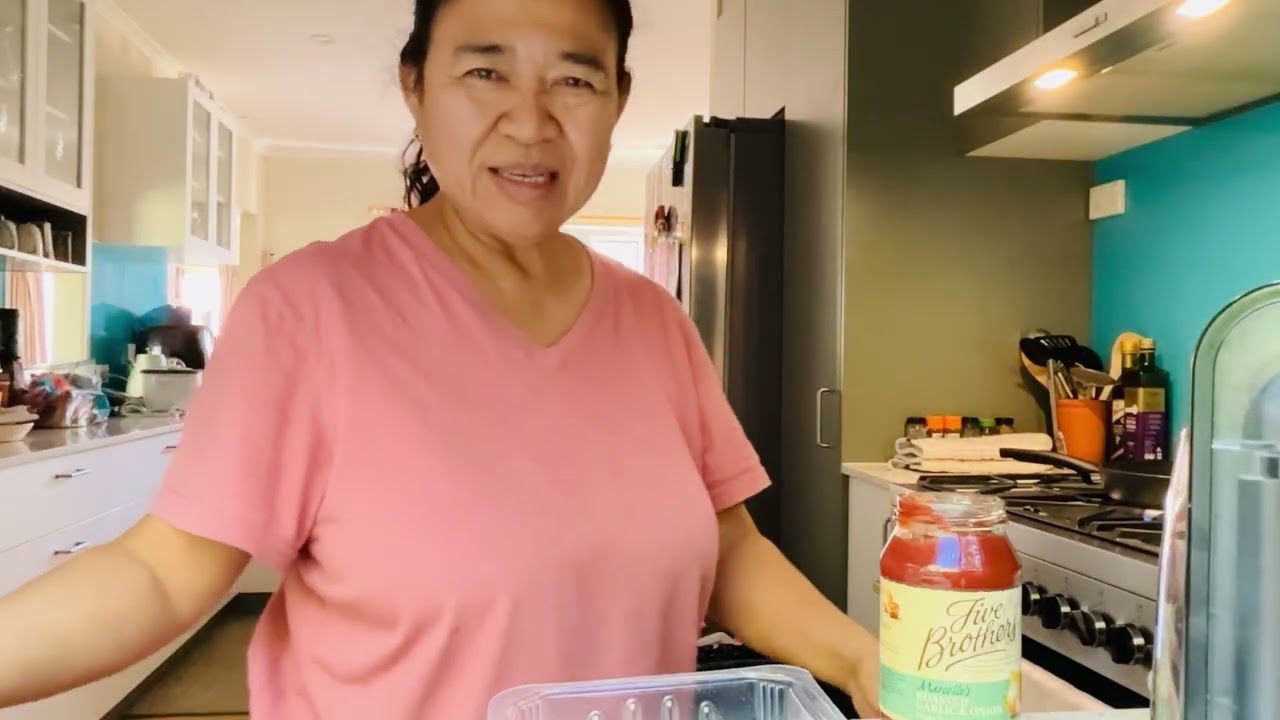 New day for Grandma’s vlog