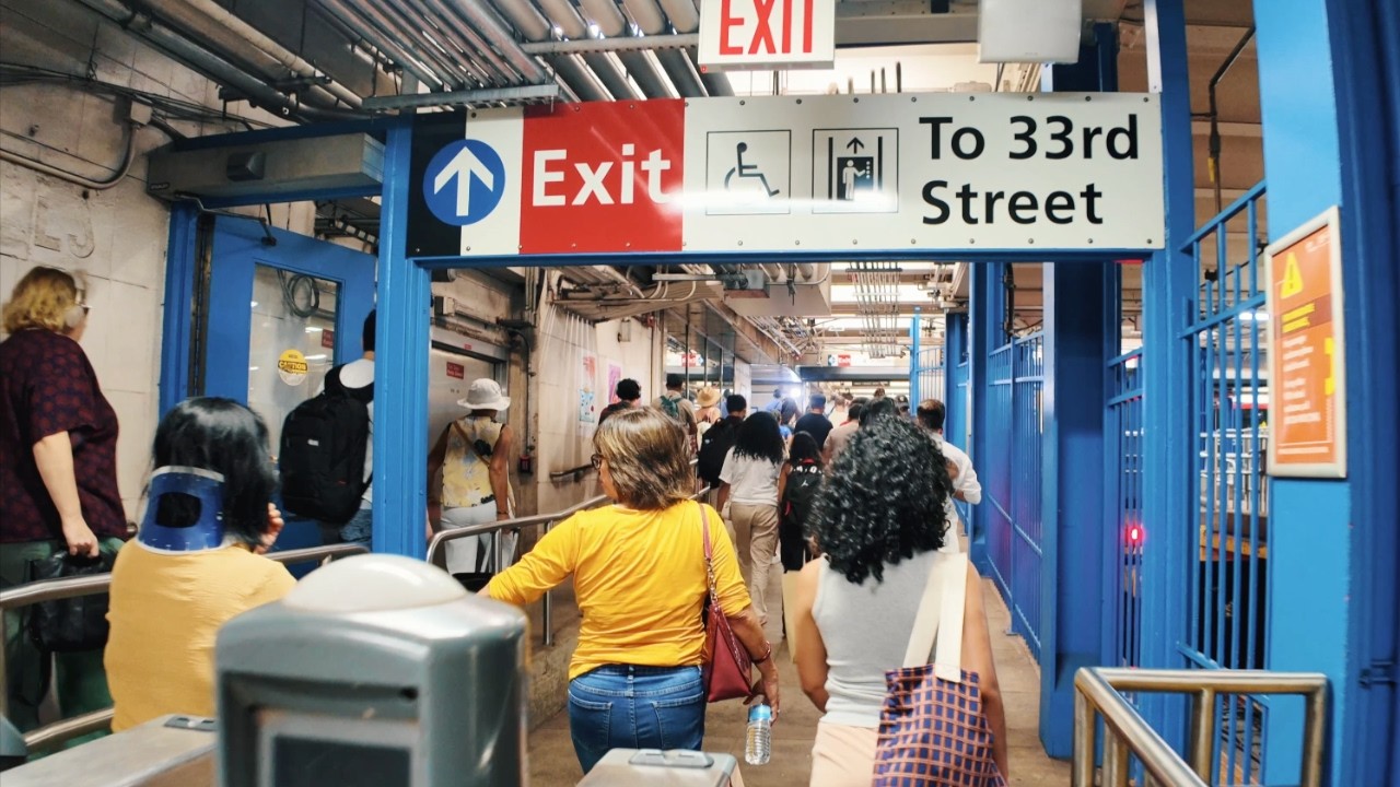 NYC PATH Train: Journal Square Jersey City to 33rd Street Manhattan
