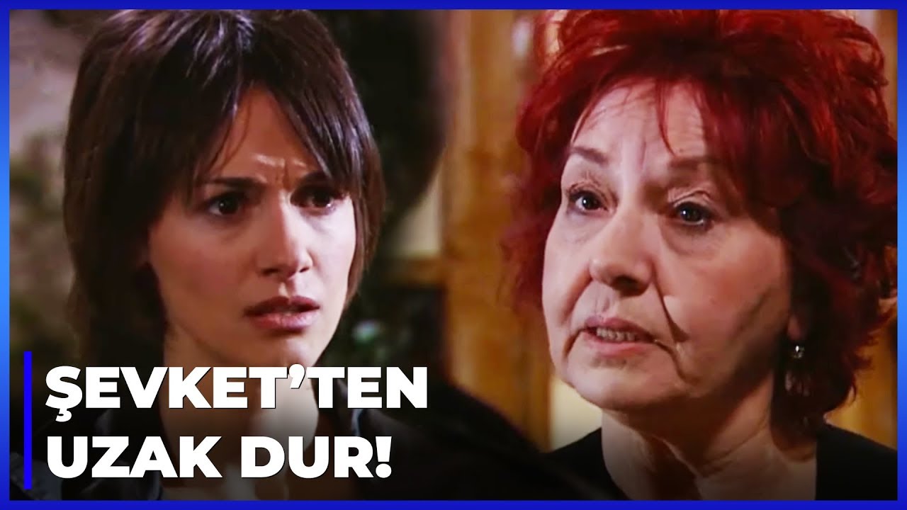 Hayriye, Sedef'i Evden Kovuyor! - Yaprak Dökümü 31. Bölüm