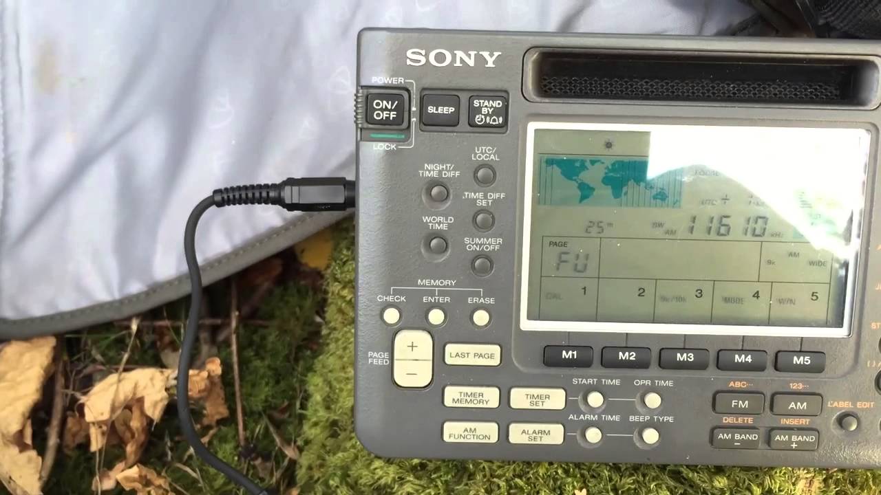 Sony ICF-SW55 scanning 41 m thru 25 m bands with 90 m long-wire