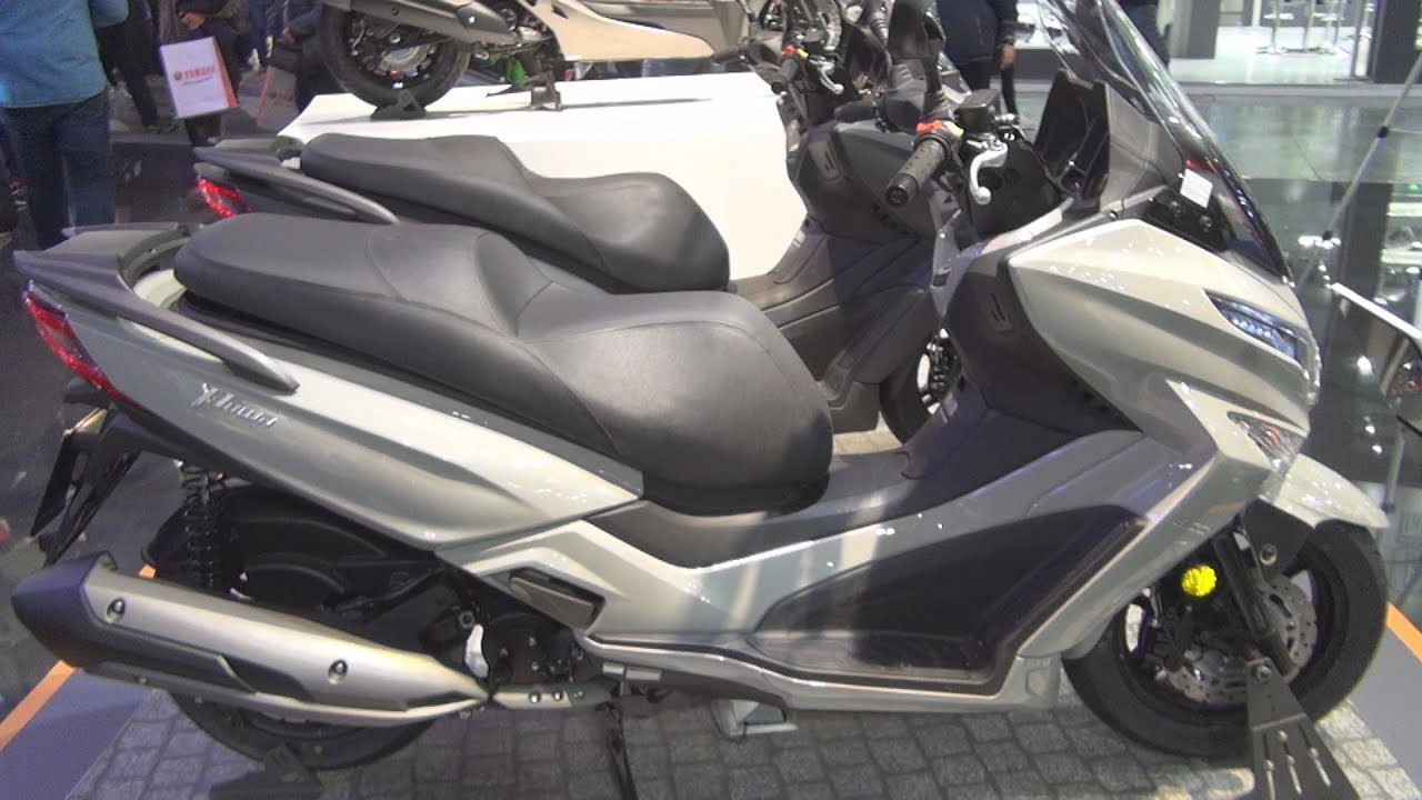 Kymco X-Town 300 (2020) Exterior and Interior