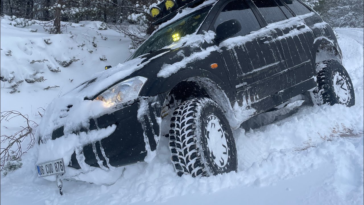 Fırtınalı Kamp ￼BİR GECEDE YARIM METRE KAR YAĞDI